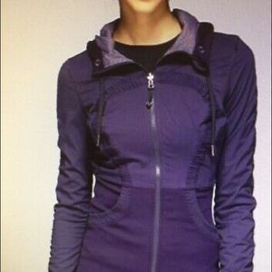 Lululemon dance studio jacket II SIZE 6
